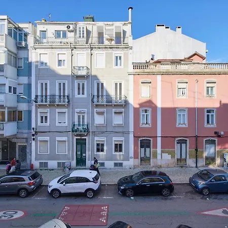 Apartman Lovely 2-bedroom In Trendy Campo Ourique Lisboa