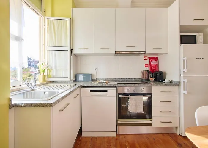 Apartamento Lovely 2-bedroom In Trendy Campo Ourique