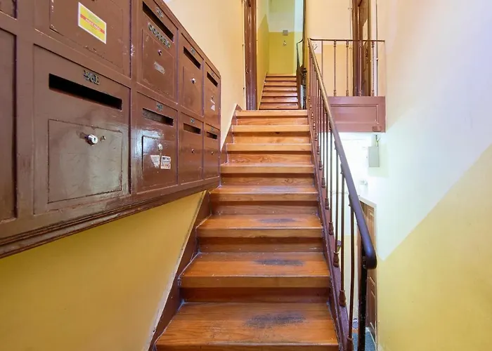 Lovely 2-bedroom In Trendy Campo Ourique * Lisboa