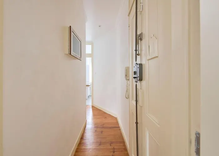 Apartamento Lovely 2-bedroom In Trendy Campo Ourique