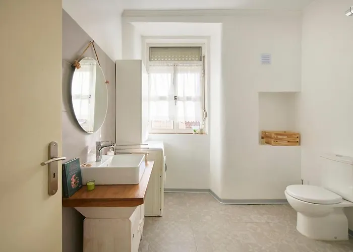 アパート Lovely 2-bedroom In Trendy Campo Ourique